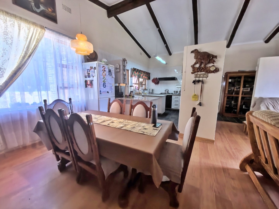 5 Bedroom Property for Sale in Fraaiuitsig Western Cape